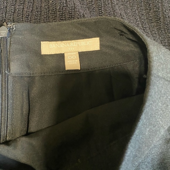 Banana Republic Skirt - Picture 2 of 4